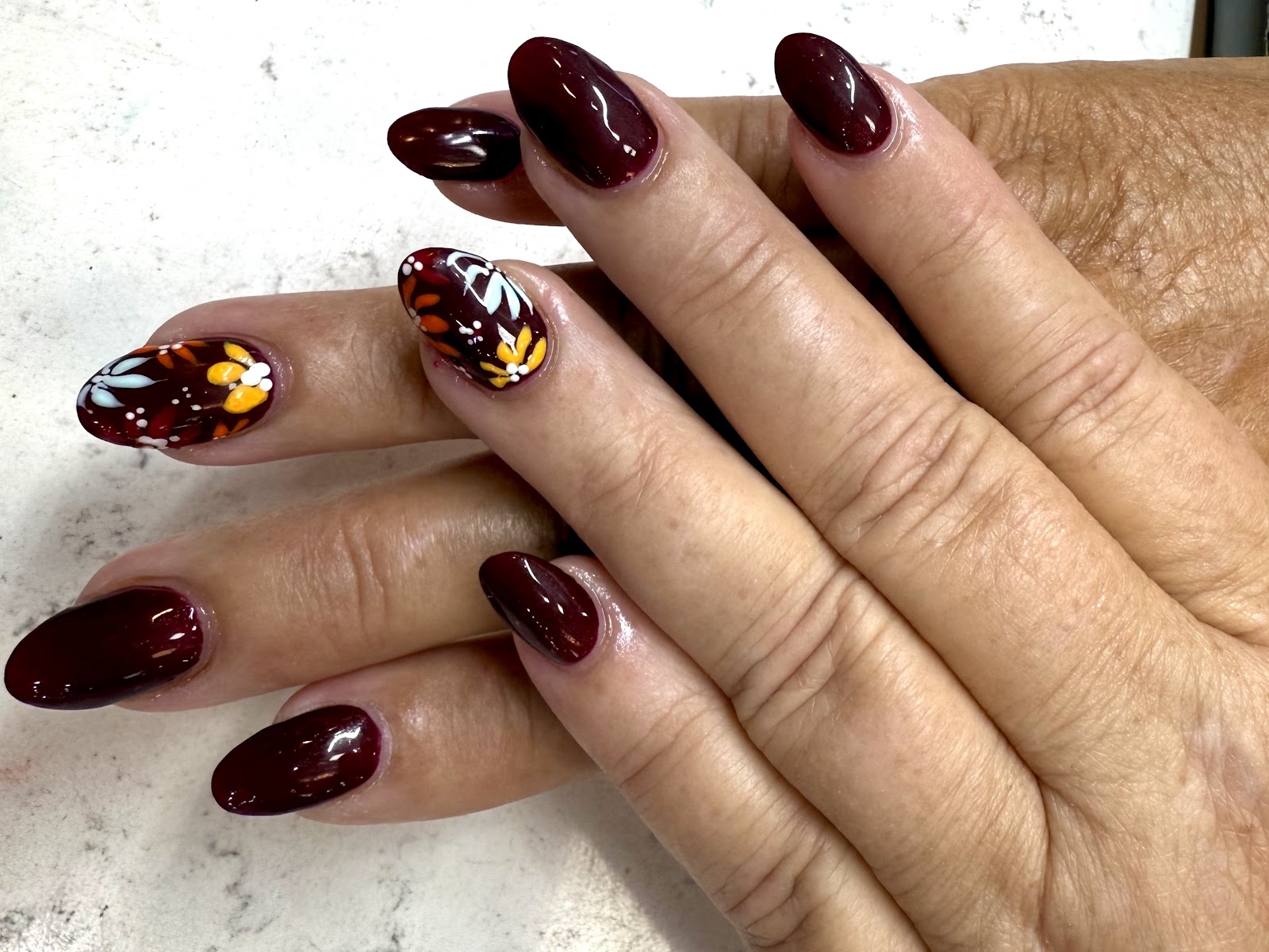 Golden Nail nail photo 4