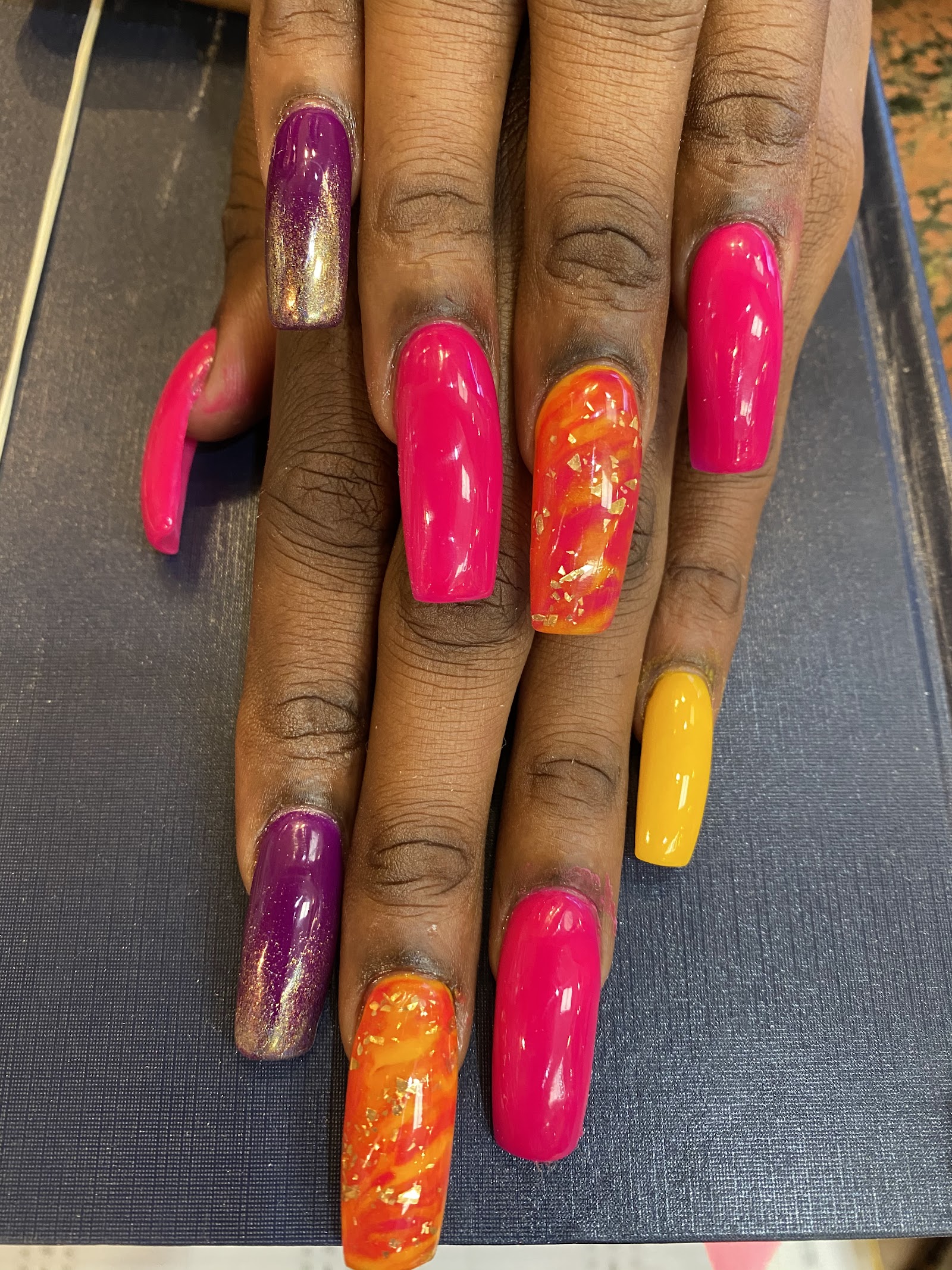 Golden Nail nail photo 5