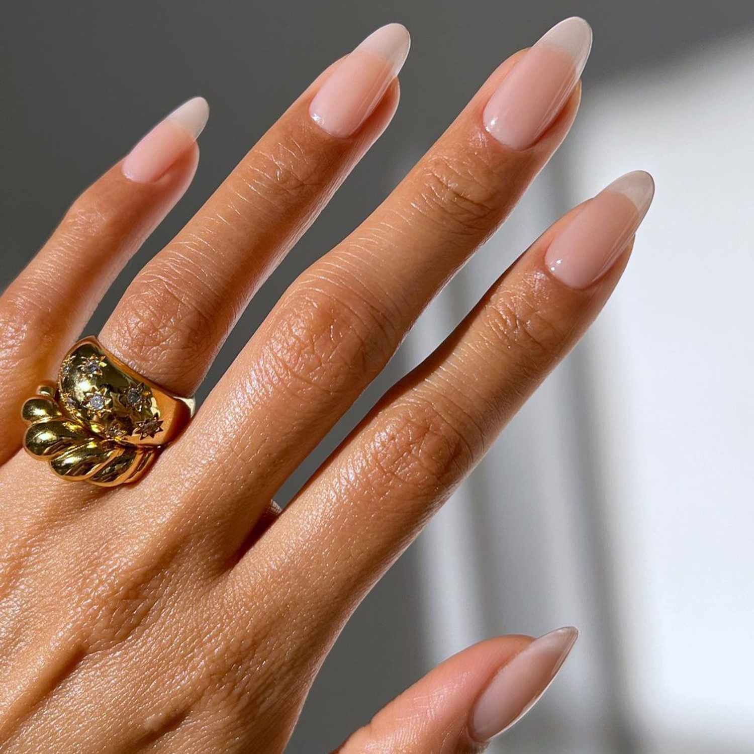 Golden Nail nail photo 6